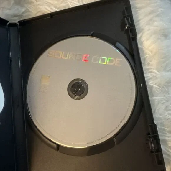 Source Code (DVD, 2011) - Picture 3 of 4